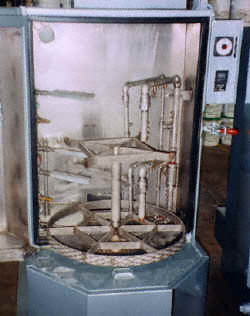 Air Knives Perform Drying Cycle of Parts Washer